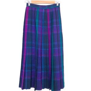 Vintage medium plaid pleated wool skirt purple 4